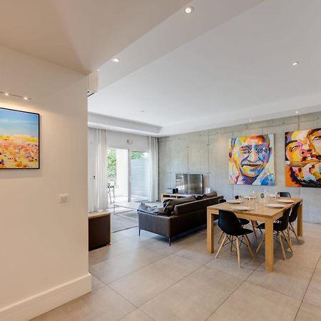 Le Kube - Appartements De Prestige Au Centre D'Annecy Luaran gambar