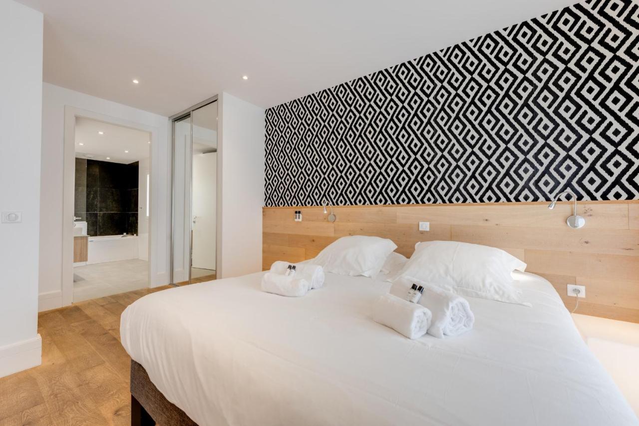Le Kube - Appartements De Prestige Au Centre D'Annecy Luaran gambar