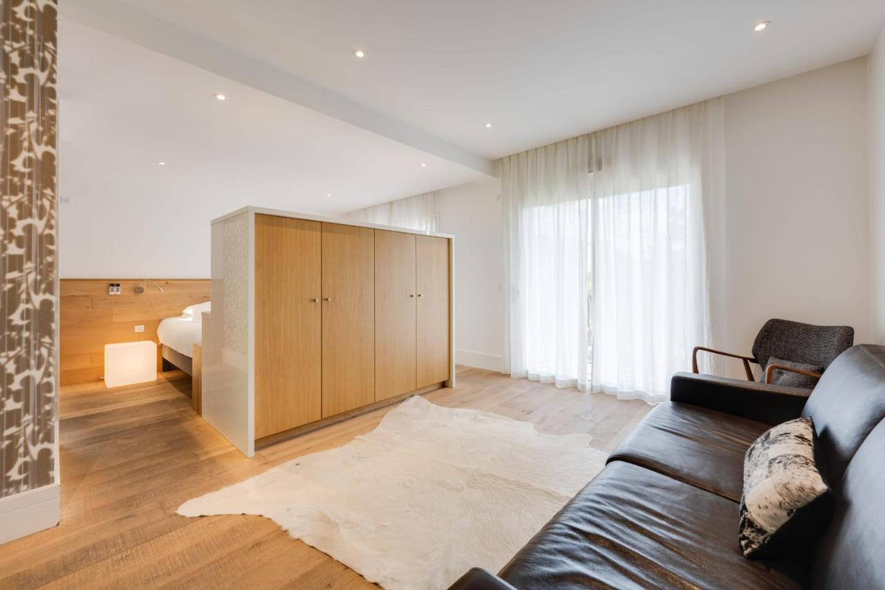 Le Kube - Appartements De Prestige Au Centre D'Annecy Luaran gambar