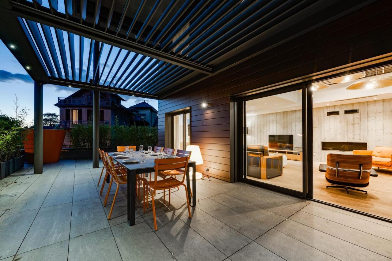 Le Kube - Appartements De Prestige Au Centre D'Annecy Luaran gambar