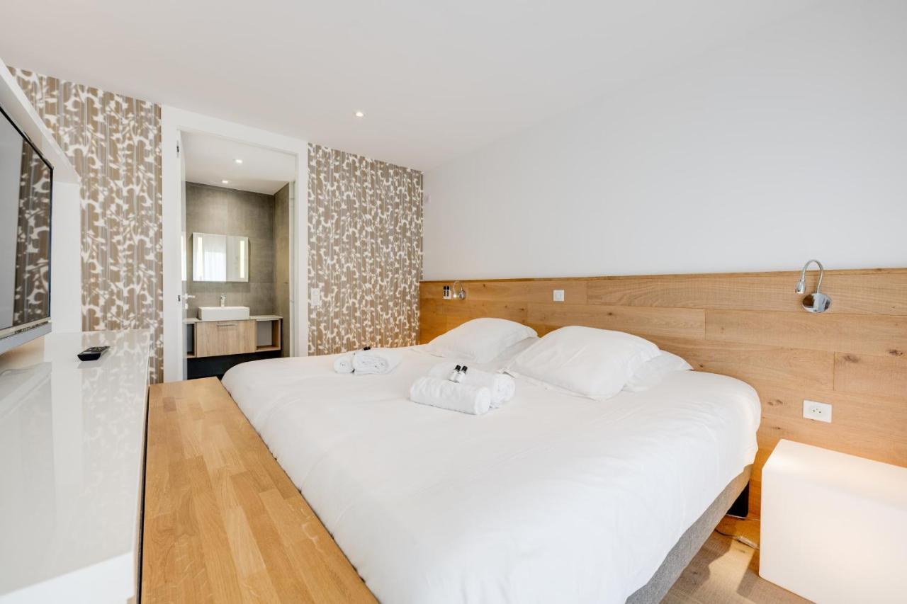 Le Kube - Appartements De Prestige Au Centre D'Annecy Luaran gambar