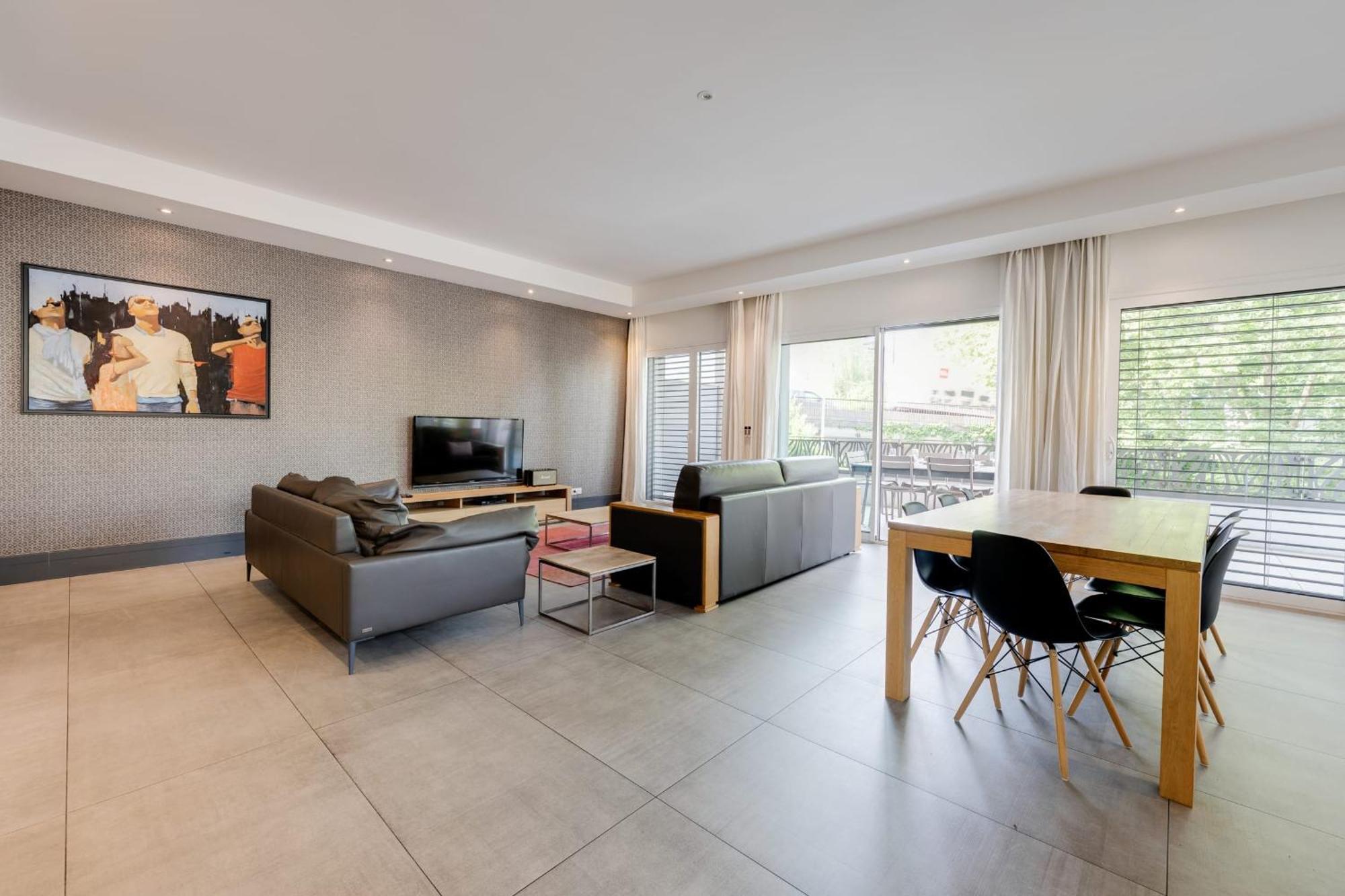 Le Kube - Appartements De Prestige Au Centre D'Annecy Luaran gambar